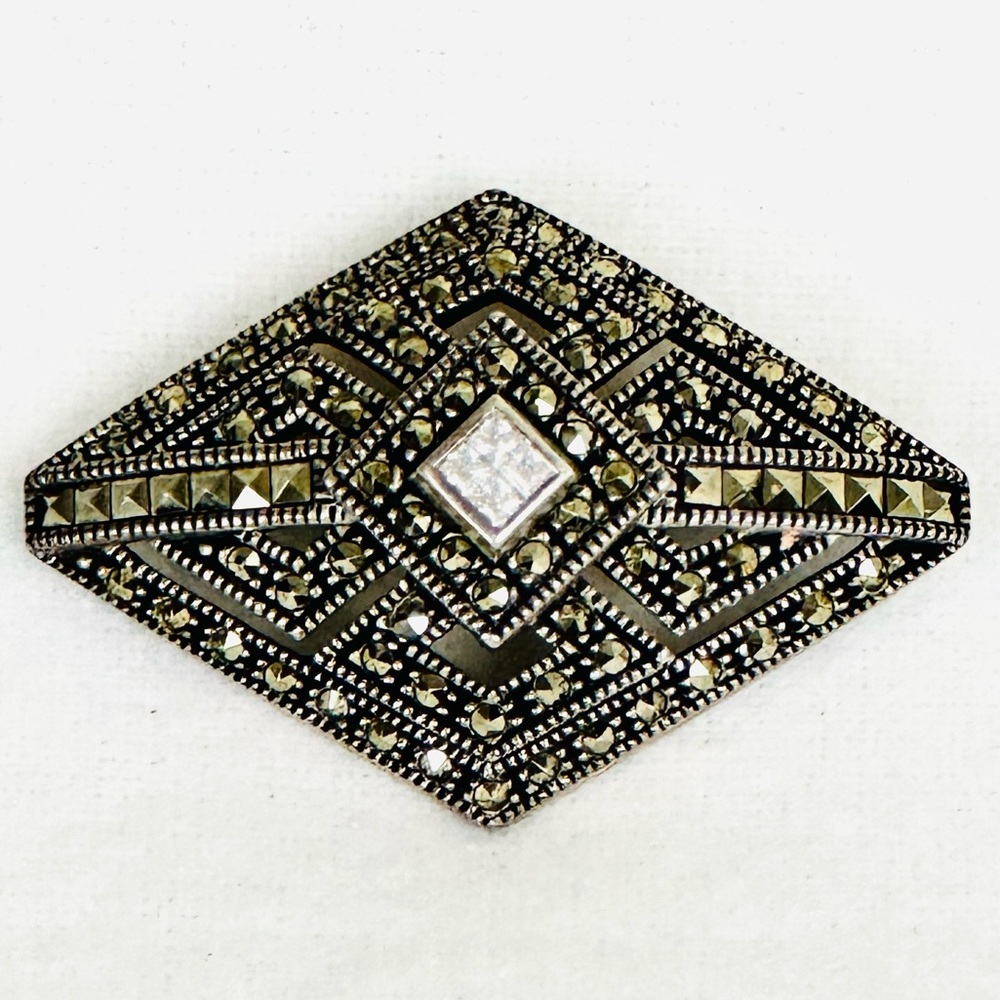 JUDITH JACK Vintage Inspired Sterling Silver 925 Pin Art Deco Marcasite Brooch